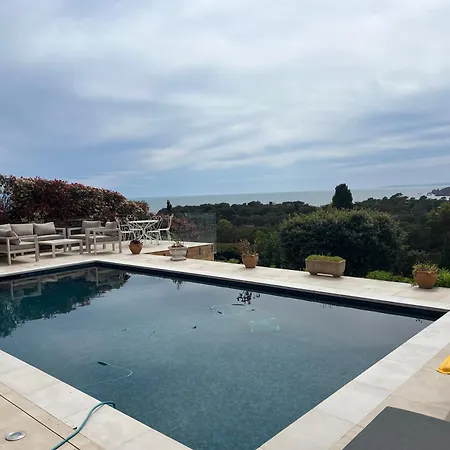 Villa 4 étoiles à Agay - Terrasse Panoramique Vue - Proximité à Pied De La Saint-Raphaël