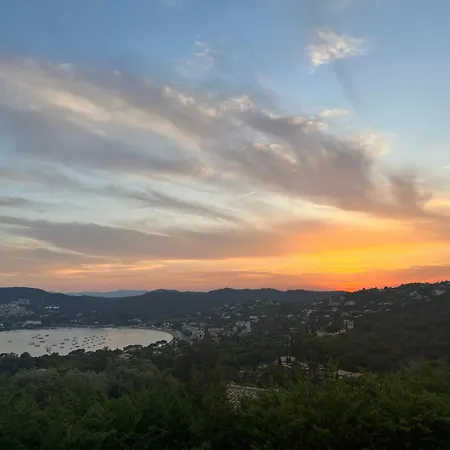 Villa 4 étoiles à Agay - Terrasse Panoramique Vue - Proximité à Pied De La *